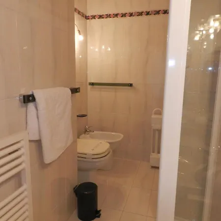 Apartment In - Regarda Travel *