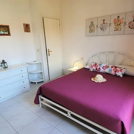 Apartment In - Regarda Travel *