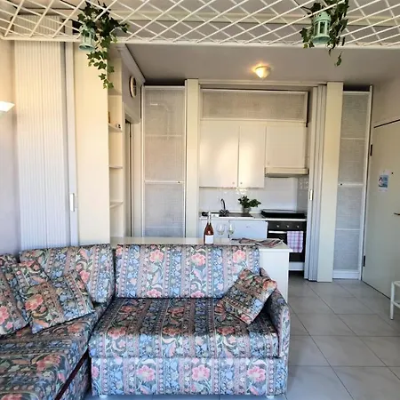 Apartment In - Regarda Travel