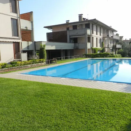 In - Regarda Travel Apartment *
