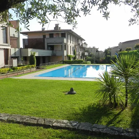 Apartment In - Regarda Travel *